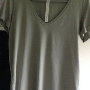 Lululemon Love V-neck